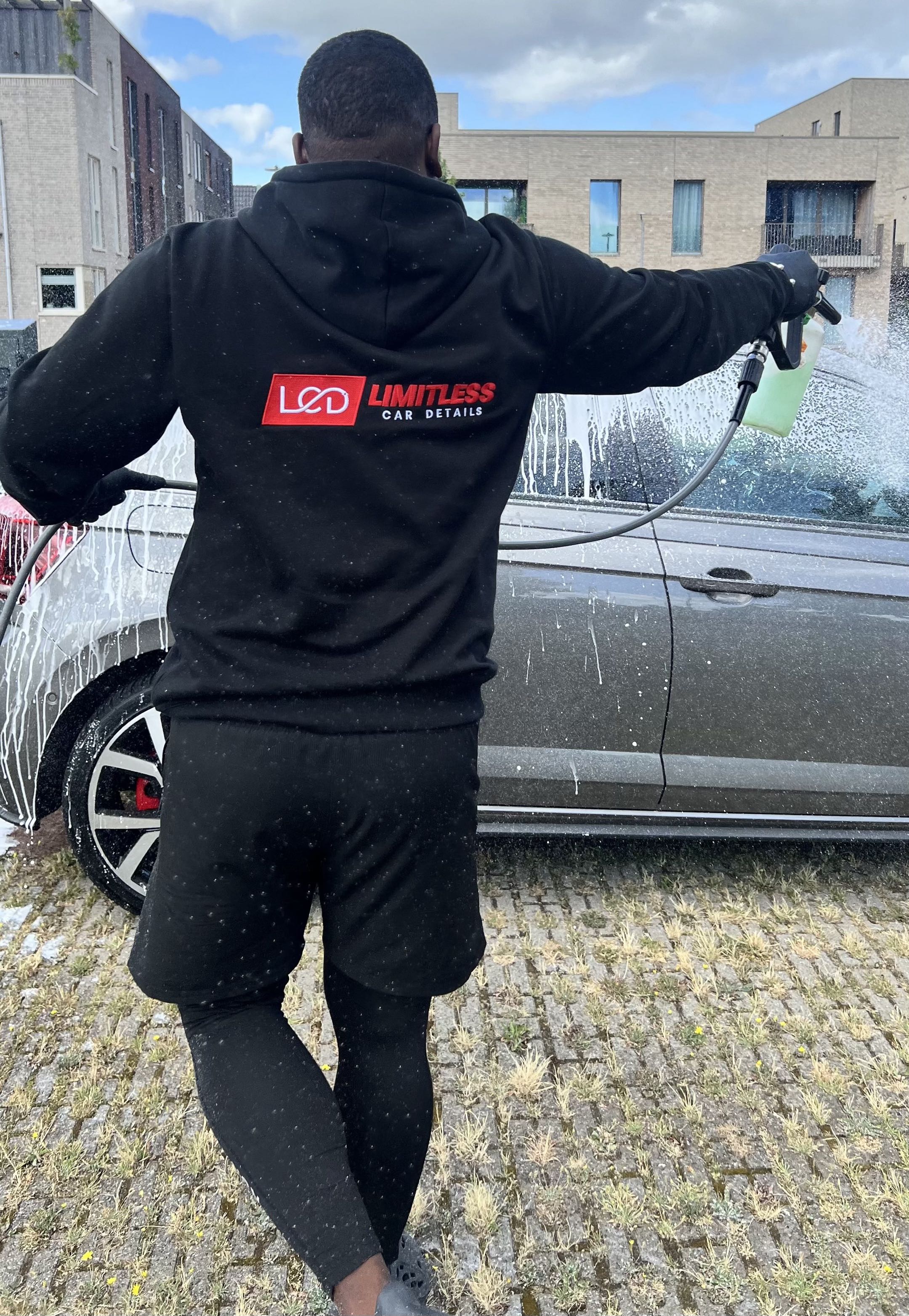 Autodetailing door Limitless Car Details in Uithoorn